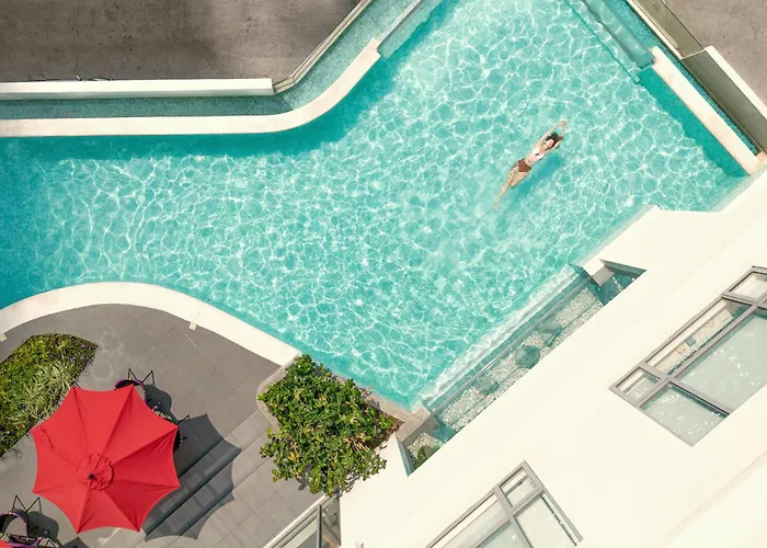 Novotel Aqua Residences Near Makati By Hamodi'scrib 公寓