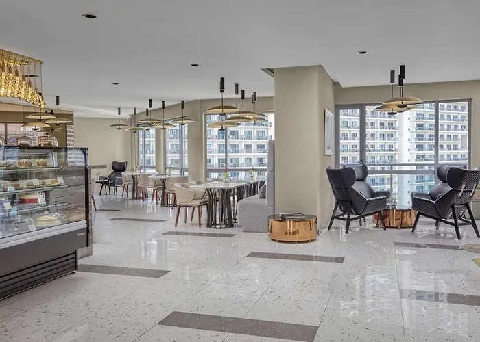 Novotel Aqua Residences Near Makati By Hamodi'scrib 马尼拉