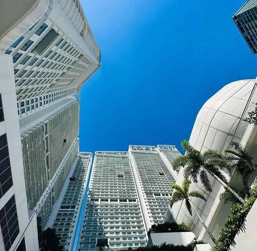Novotel Aqua Residences Near Makati By Hamodi'scrib 公寓