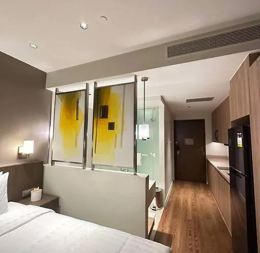 Novotel Aqua Residences Near Makati By Hamodi'scrib *
