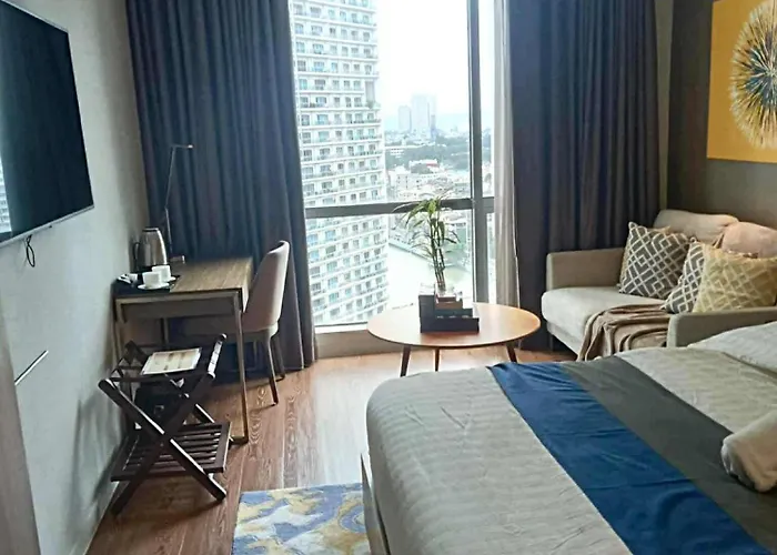 Novotel Aqua Residences Near Makati By Hamodi'scrib
